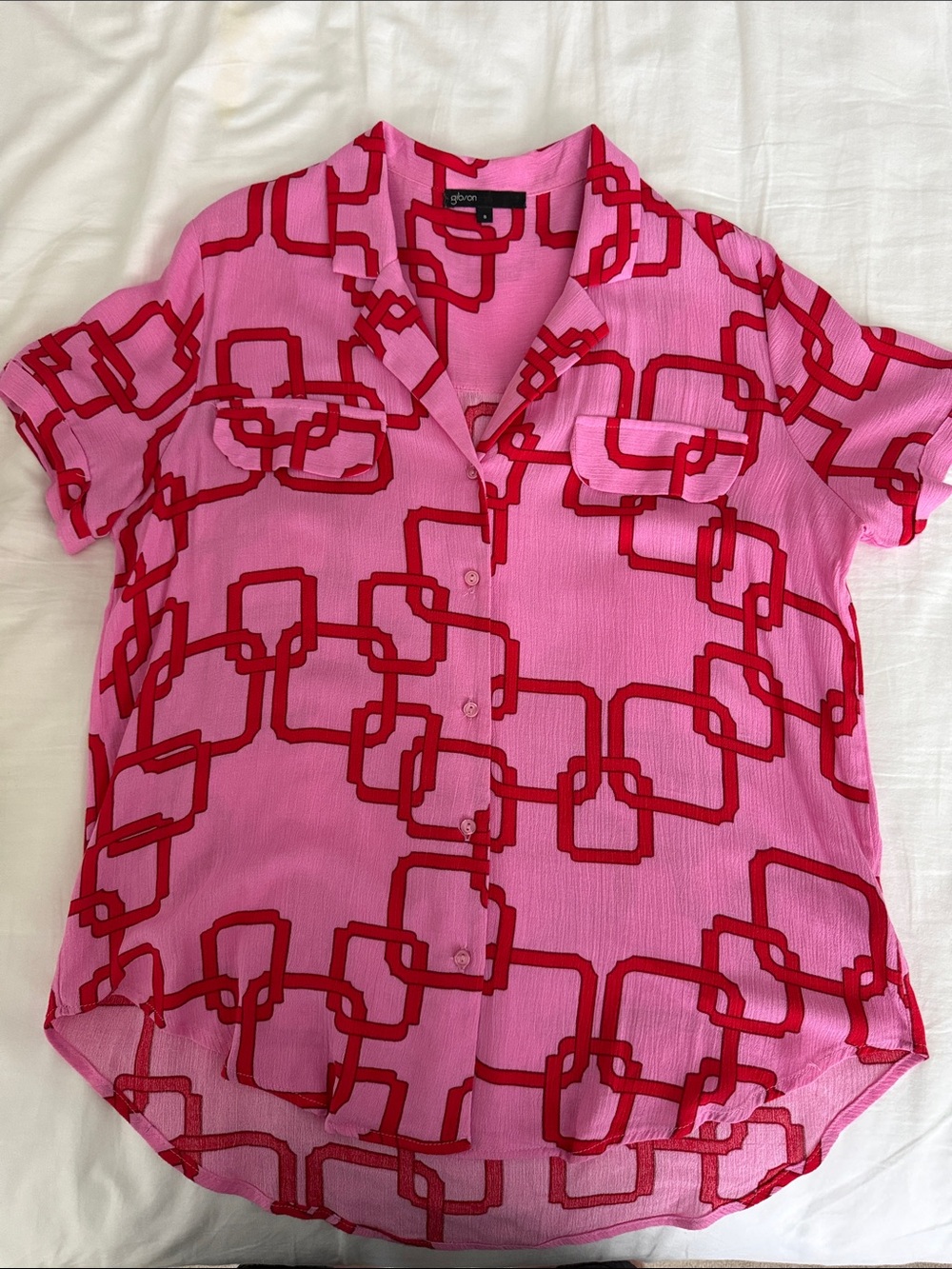 Gibson Pink Blouse with Red Geometric Chain Print